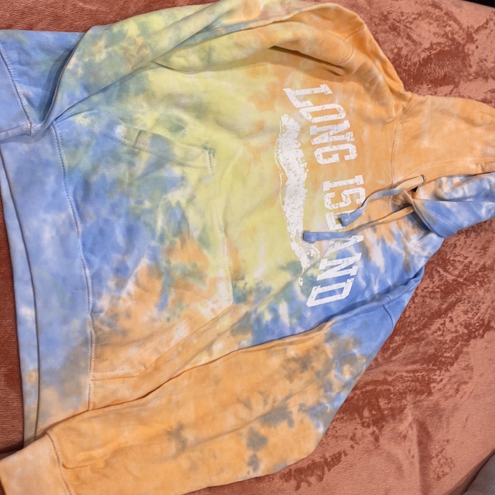 Brand new w/o tags Long Island tie dyed hoodie